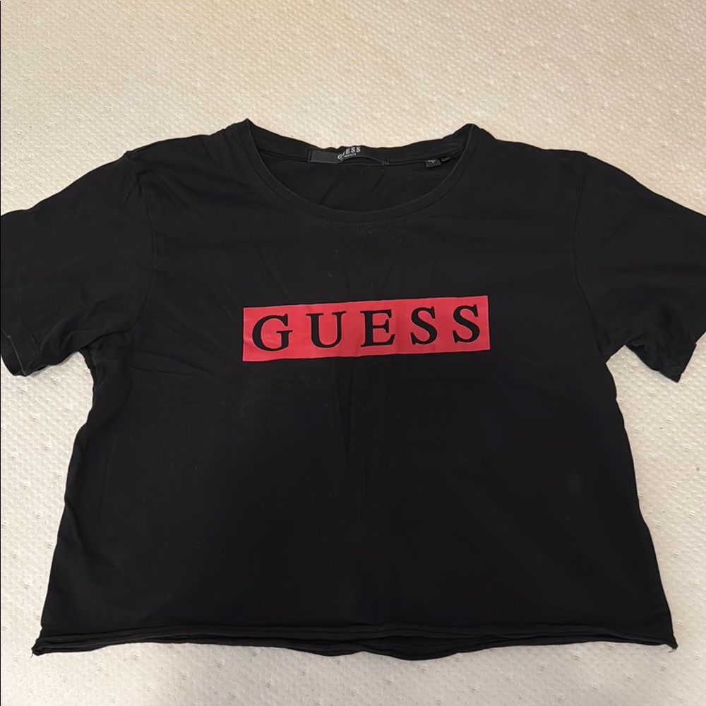 Guess Black Graphic Crop Tee
